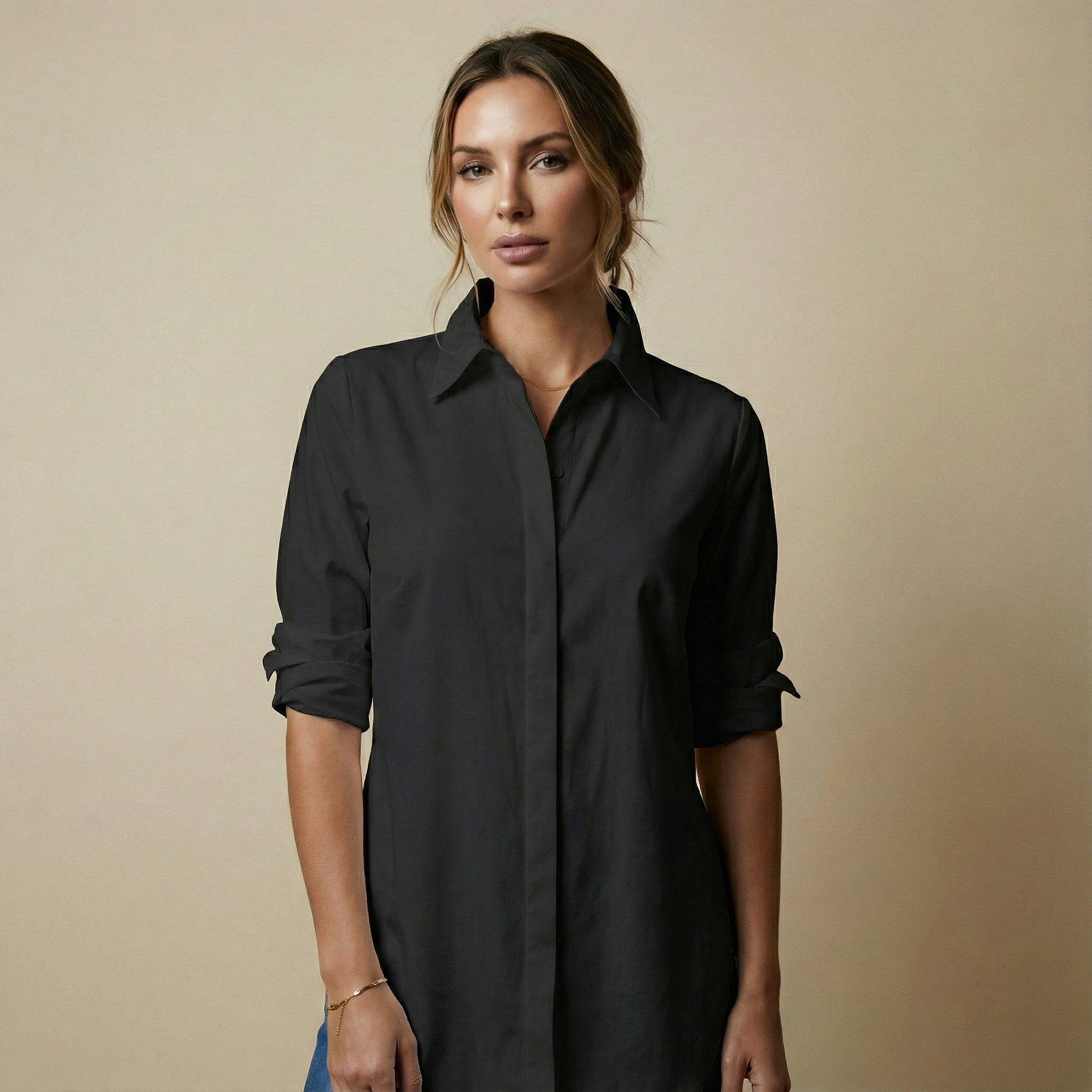 قميص طويل بقصّة انسيابية