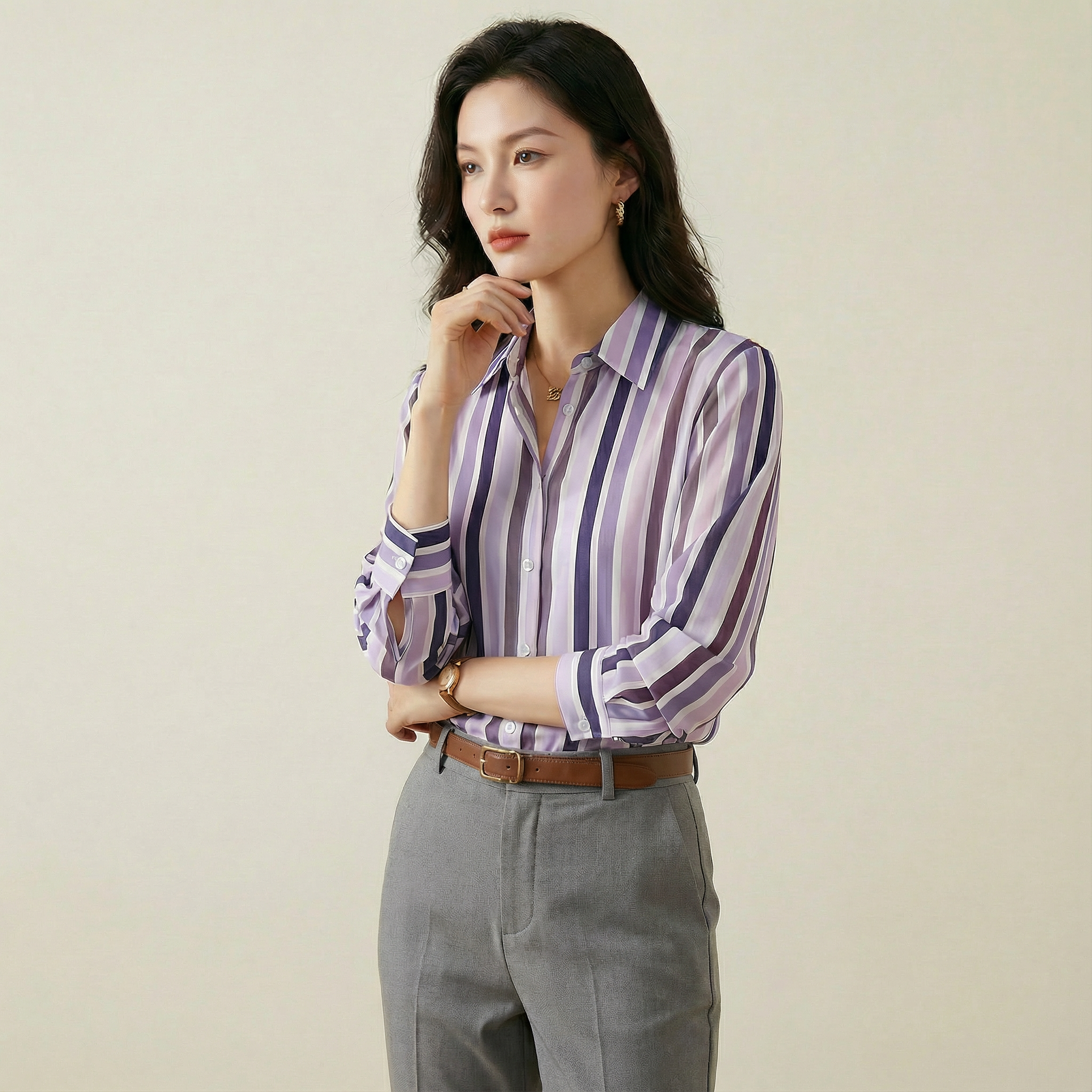 قميص مخطّط بنقشة راقية