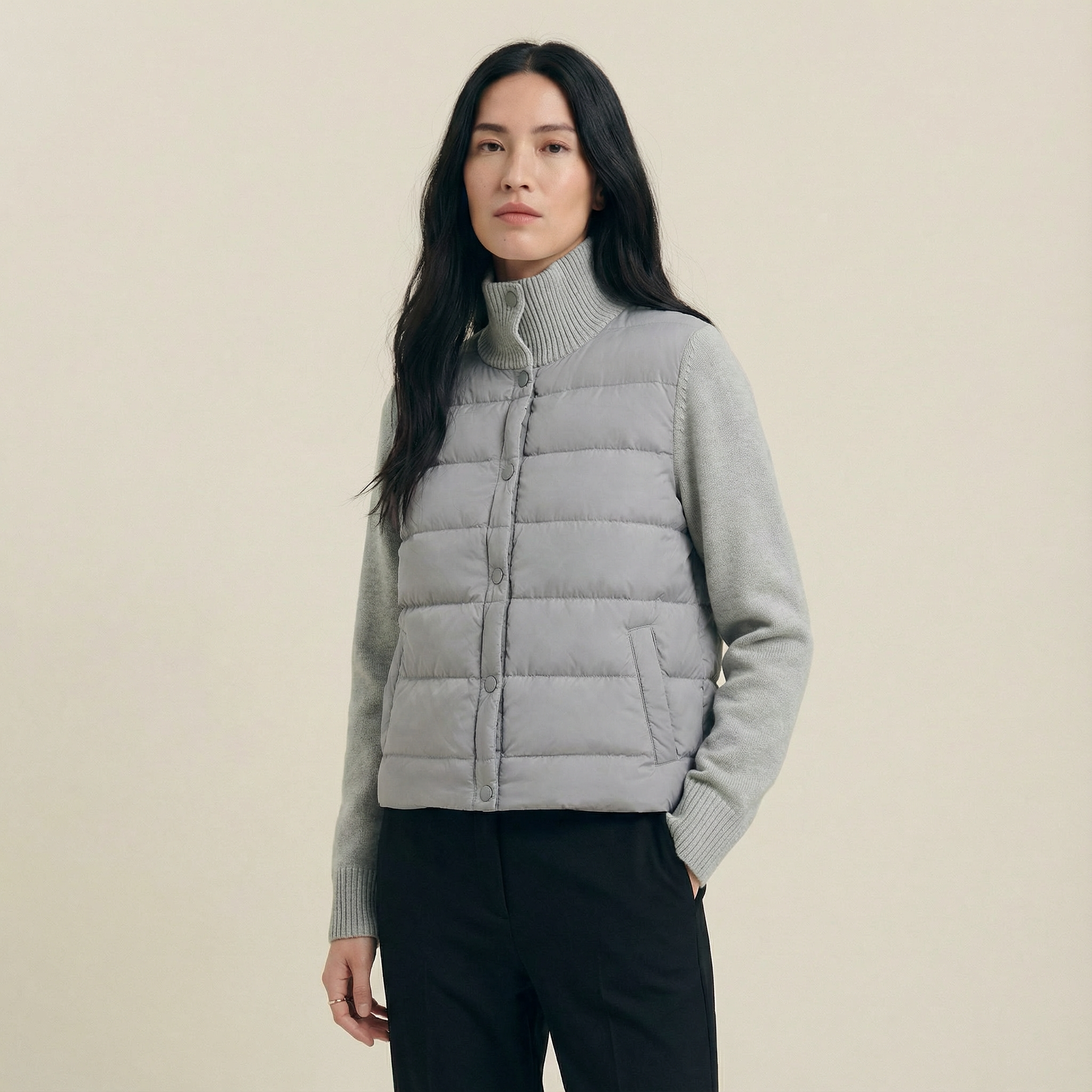 جاكيت مبطّن بأكمام محبوكة