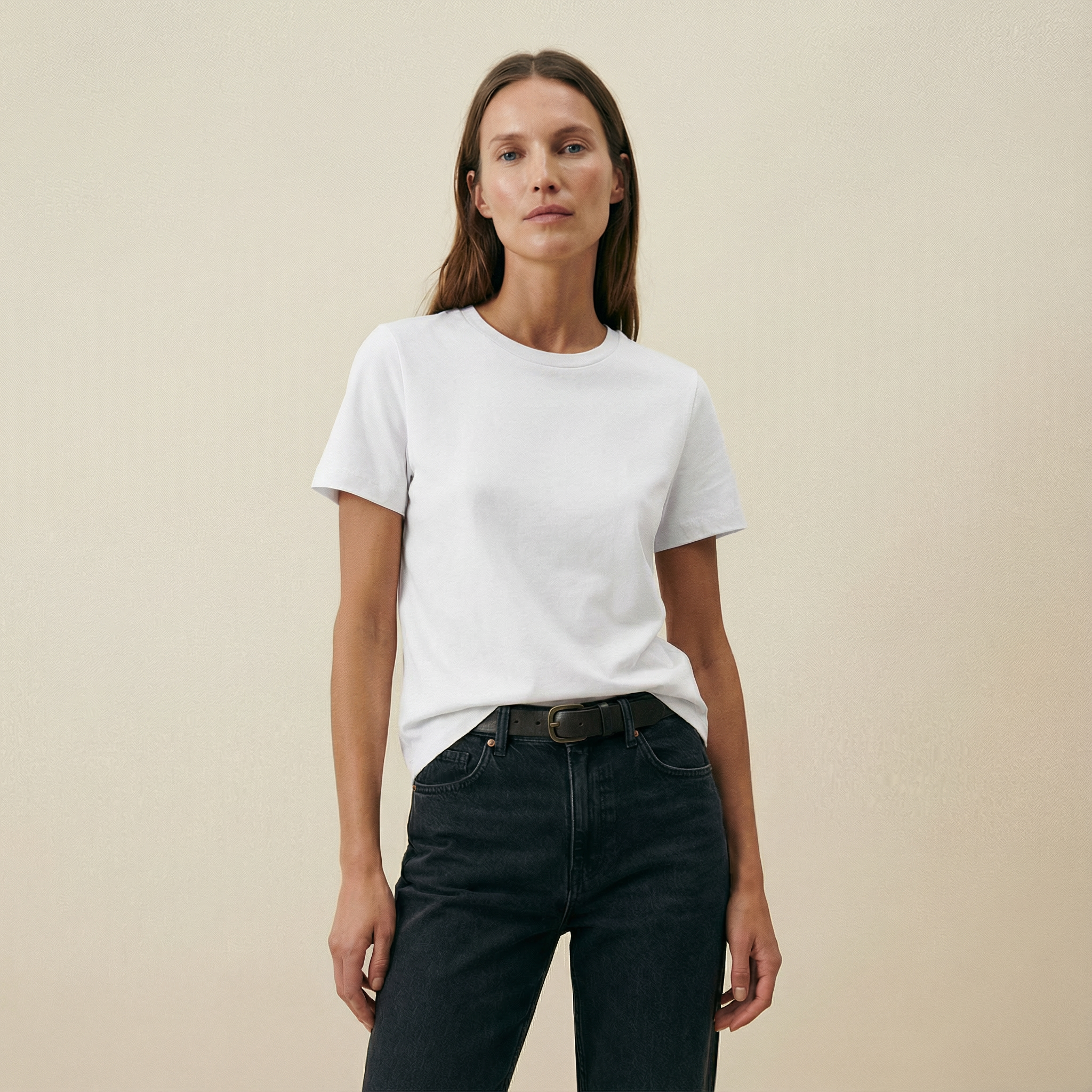 قميص أساسي بأكمام قصيرة